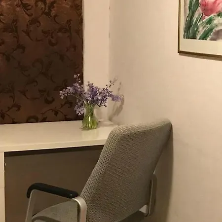 Karmoy Guest house *